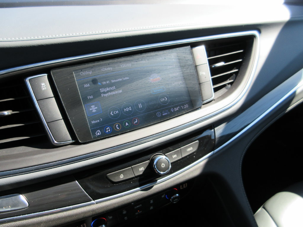 Certified 2020 Buick Enclave Essence w/ Sport Touring Edition FWD image 28