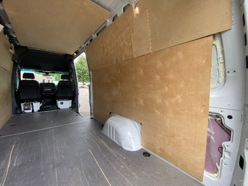 Used 2023 Mercedes-Benz Sprinter 2500 image 15