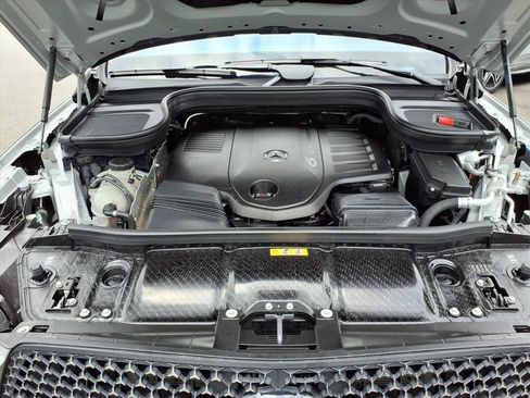 Used 2024 Mercedes-Benz GLE 450 4MATIC image 10