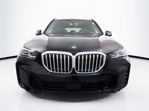 New 2026 BMW X5 xDrive40i w/ M Sport Package image 2