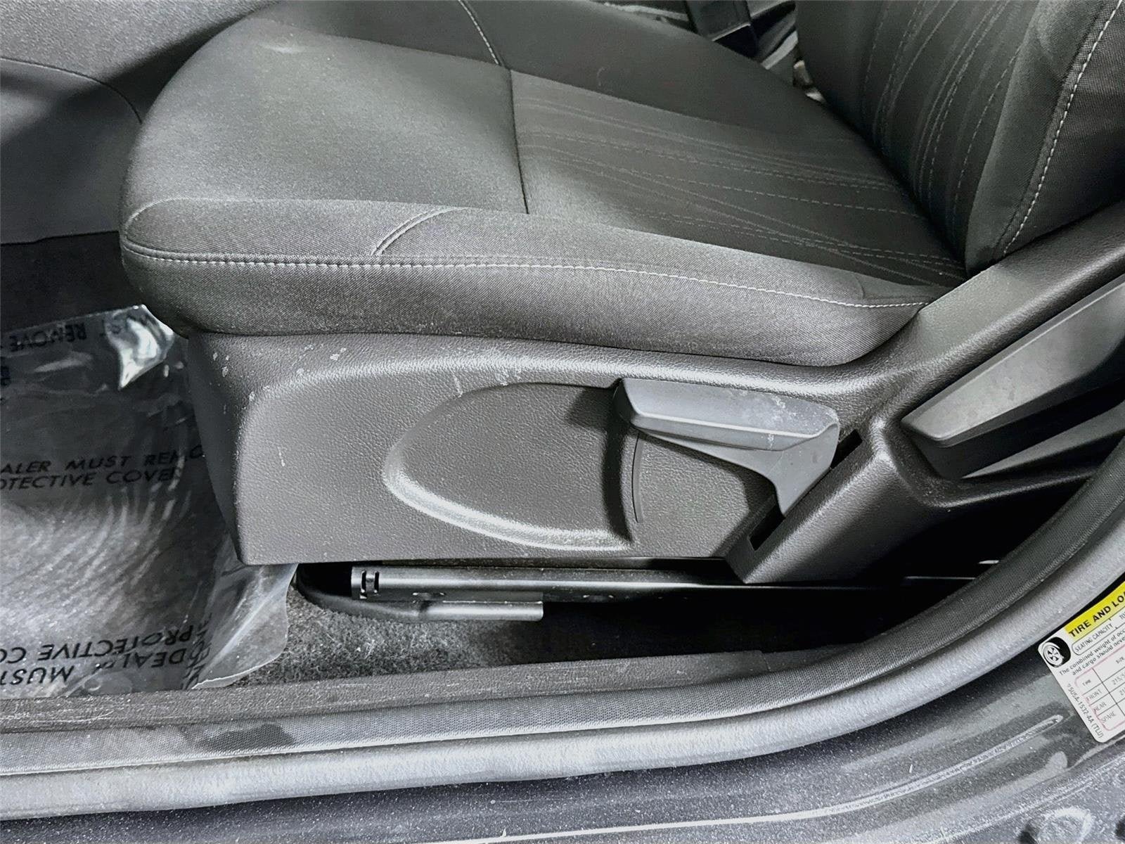 Used 2017 Ford Focus SEL FWD image 21