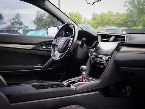 Used 2018 Honda Civic Si image 11