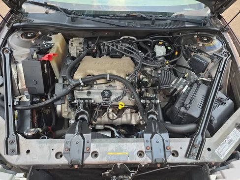 Used 2003 Buick Century Custom FWD image 34
