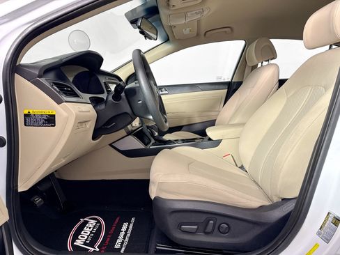 Used 2016 Hyundai Sonata Sport FWD image 20