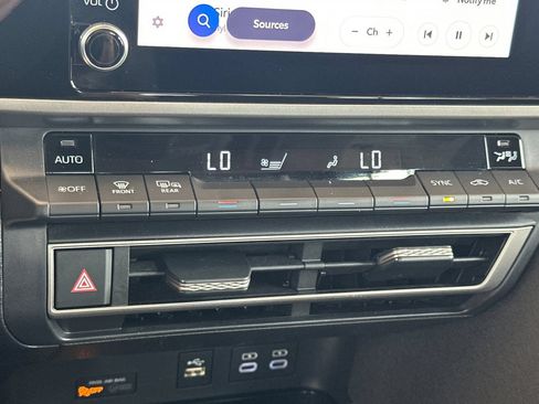 Certified 2025 Toyota Camry LE AWD/4WD image 23