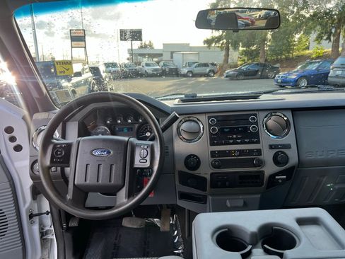 Used 2014 Ford F350 XLT w/ FX4 4x4 Off Road Package image 27