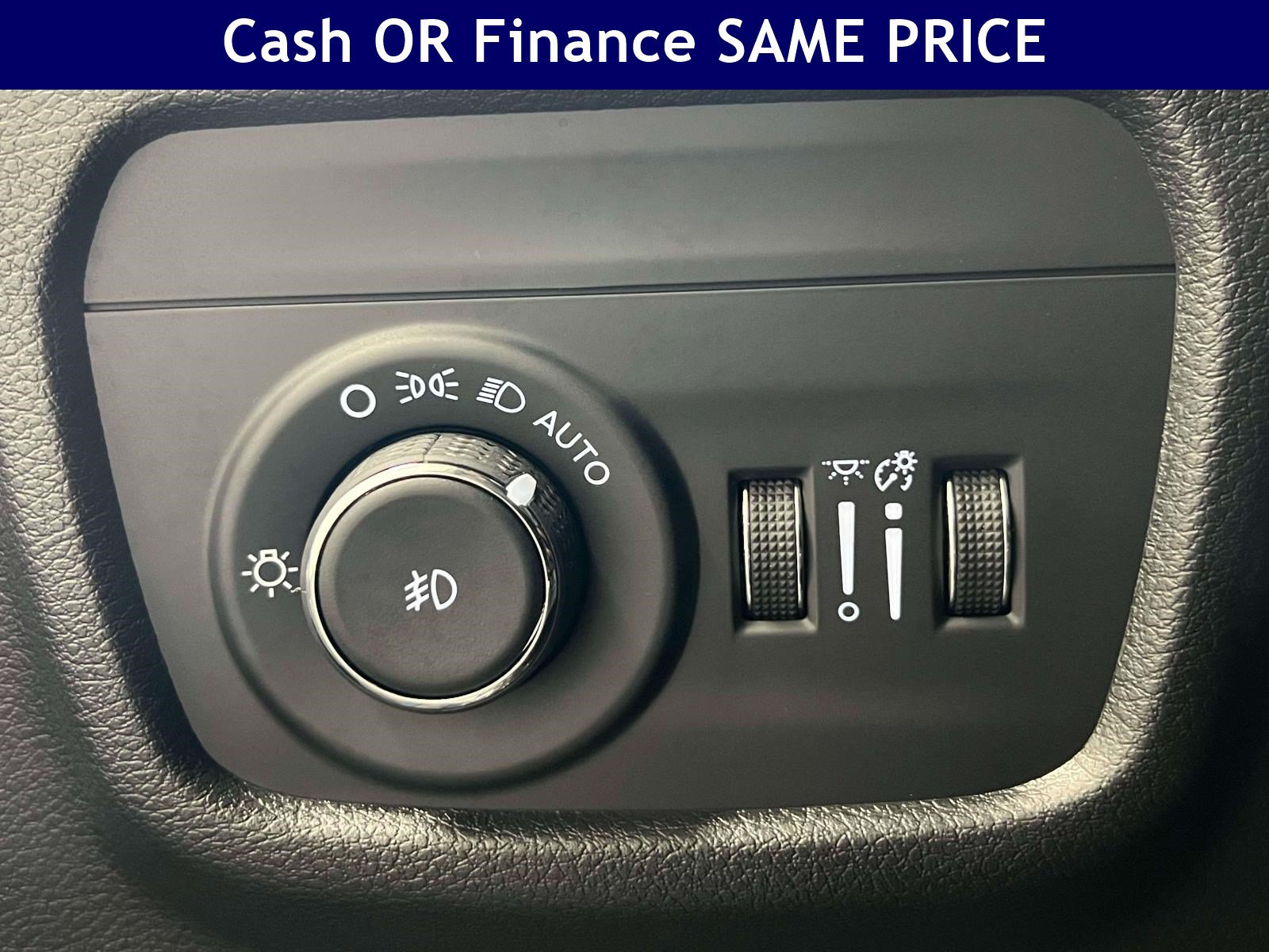 Used 2026 Jeep Grand Cherokee Limited w/ Limited Altitude Package AWD/4WD image 17