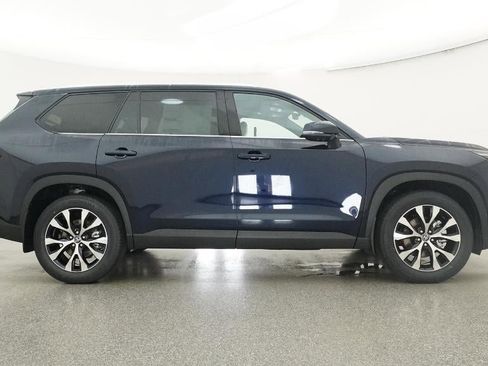 New 2026 Toyota Grand Highlander AWD Hybrid image 60