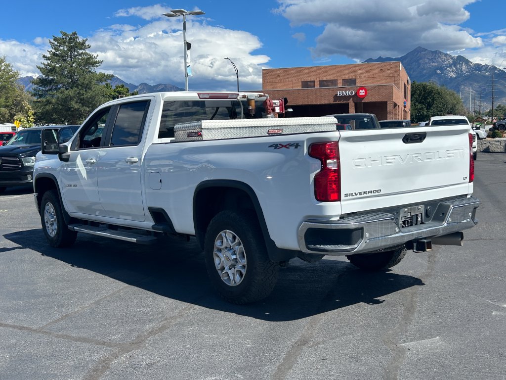 Used 2022 Chevrolet Silverado 3500 LT w/ All Star Edition AWD/4WD image 6