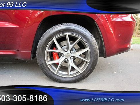 Used 2017 Jeep Grand Cherokee SRT AWD/4WD image 39