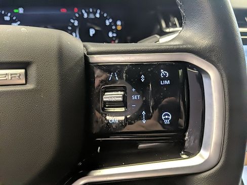 Used 2023 Land Rover Range Rover Velar R-Dynamic S image 19