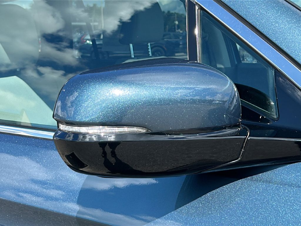 Used 2020 Honda Pilot Elite image 11