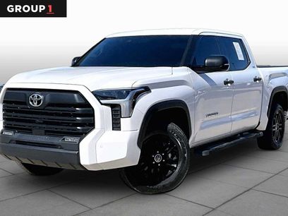 Used 2022 Toyota Tundra SR5 w/ SR5 Convenience Package