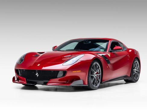 Certified 2017 Ferrari F12tdf image 2
