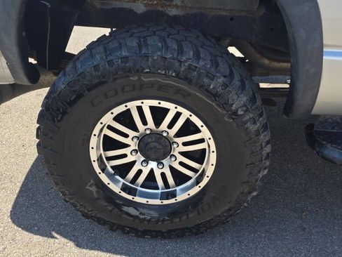 Used 2008 Dodge Ram 2500 Truck SXT image 31