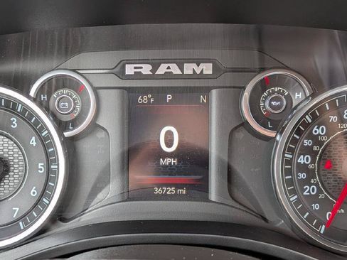 Used 2021 RAM 1500 Big Horn AWD/4WD image 16