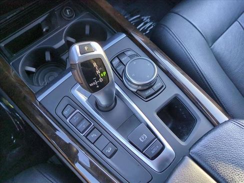 Used 2015 BMW X5 xDrive35i image 12