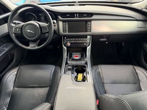 Used 2016 Jaguar XF Prestige AWD/4WD image 15