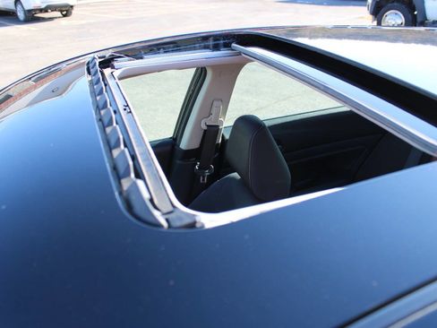 Used 2019 Nissan Altima 2.5 SV image 29