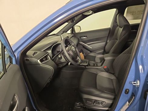 New 2026 Toyota Corolla Cross XSE image 12