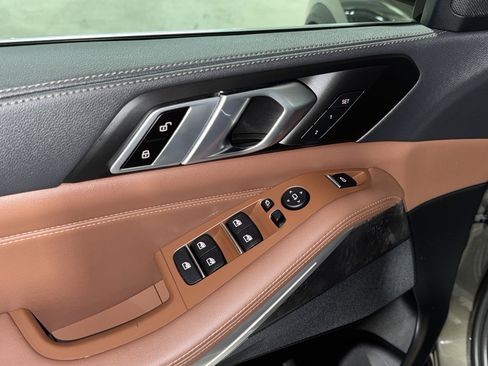 Certified 2023 BMW X5 xDrive40i image 17