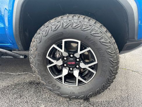 Certified 2024 GMC Canyon AT4X image 13