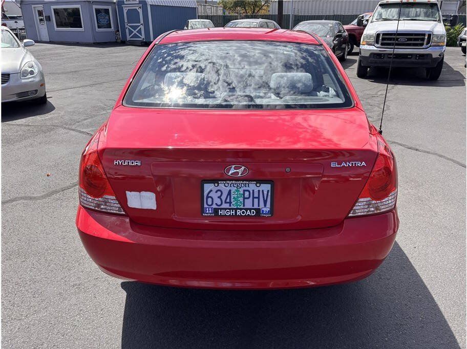 Used 2005 Hyundai Elantra GLS FWD image 4