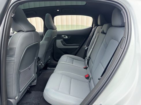 Used 2021 Polestar Polestar 2 AWD/4WD image 36