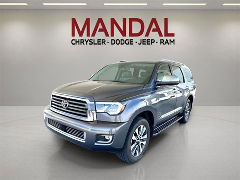 Used 2019 Toyota Sequoia Limited w/ Safety & Convenience Package image 1