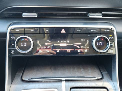 Used 2023 Genesis GV80 3.5T Prestige w/ Prestige Matte Package image 18