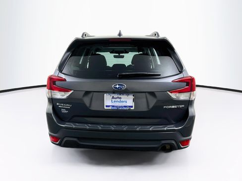 Used 2023 Subaru Forester Premium AWD/4WD image 6