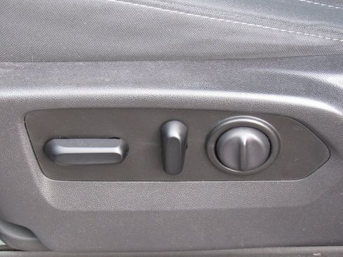 Used 2019 Chevrolet Silverado 1500 LT w/ All-Star Edition image 16