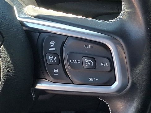 Used 2021 Jeep Wrangler Unlimited Sahara w/ LED Lighting Group AWD/4WD image 19