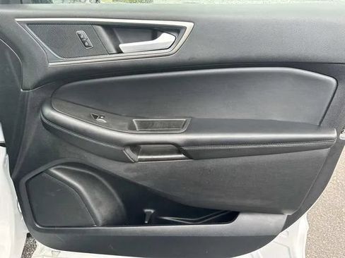 Used 2024 Ford Edge SEL AWD/4WD image 27