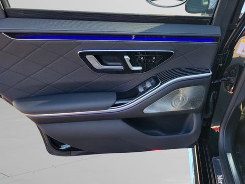 New 2026 Mercedes-Benz S 580 4MATIC Sedan image 25