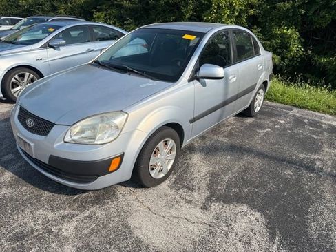Used 2007 Kia Rio LX FWD image 1