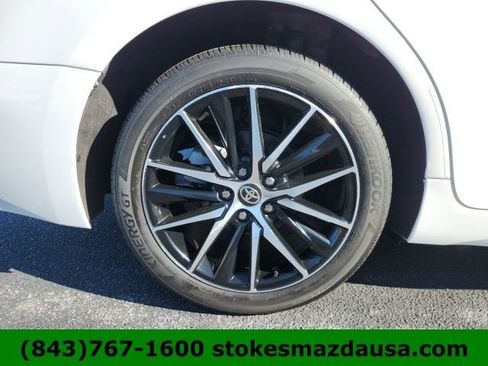 Used 2024 Toyota Camry SE FWD image 25