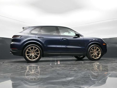 New 2026 Porsche Cayenne image 46