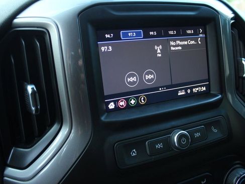 Used 2020 Chevrolet Silverado 1500 W/T w/ Z71 Off-Road Package AWD/4WD image 27