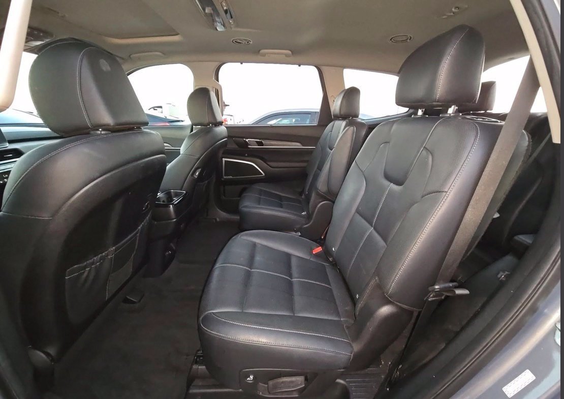 Used 2022 Kia Telluride EX w/ EX Premium Package FWD image 8