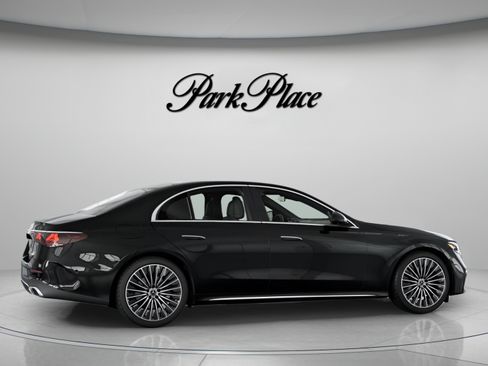 Used 2026 Mercedes-Benz E 350 Sedan image 25