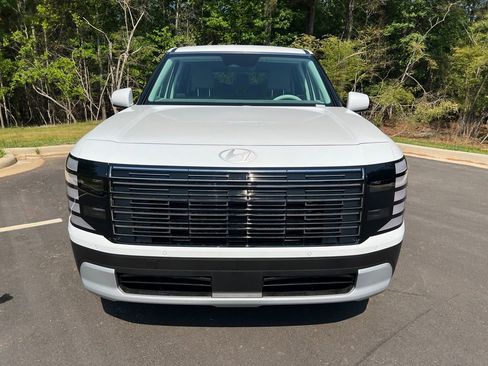 New 2026 Hyundai Palisade SE FWD image 2