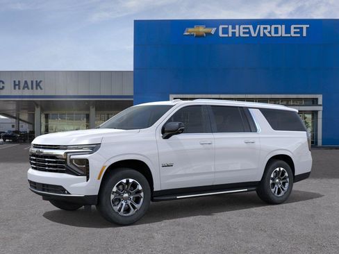 New 2026 Chevrolet Suburban LT w/ Comfort Package RWD image 2