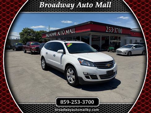 Used 2016 Chevrolet Traverse LTZ AWD/4WD image 1