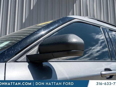 Used 2022 Ford Explorer XLT w/ Equipment Group 202A image 26