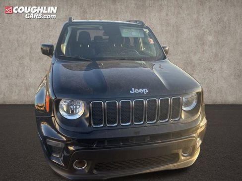 Used 2019 Jeep Renegade Latitude w/ Cold Weather Group image 7