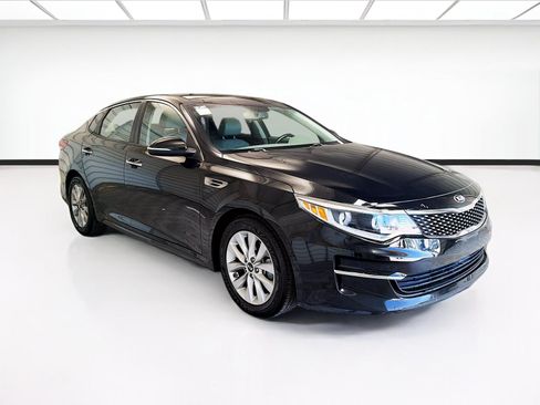 Used 2016 Kia Optima EX w/ Premium Package FWD image 3