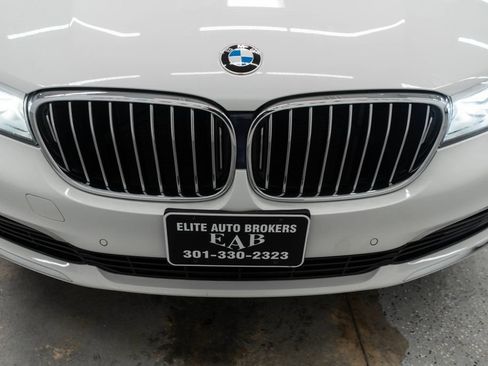 Used 2018 BMW 740i xDrive AWD/4WD image 52