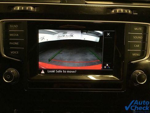 Used 2015 Volkswagen GTI SE w/ Lighting Package (SEL) image 50