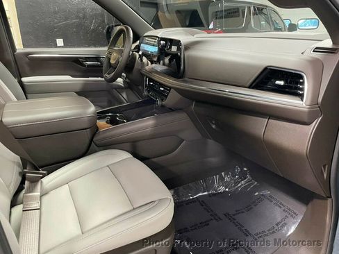 Used 2026 Chevrolet Tahoe Z71 w/ Z71 Off-Road Package AWD/4WD image 24